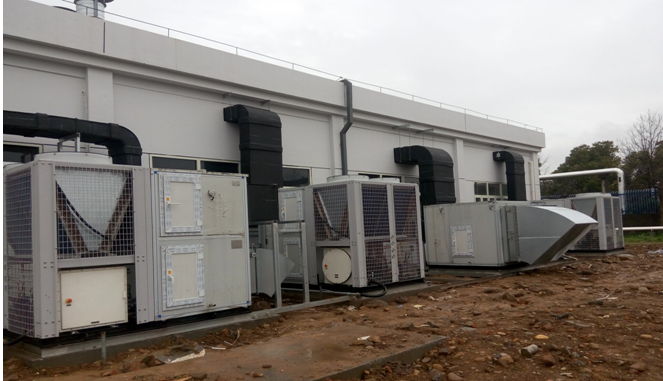 無人值守、遠(yuǎn)程控制,一通YTQZ系列撬裝機(jī)柜間守護(hù)燃?xì)夤茌斝袠I(yè)安全高效運(yùn)行!